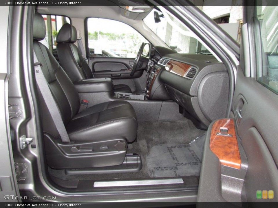 Ebony Interior Photo for the 2008 Chevrolet Avalanche LT #51412357