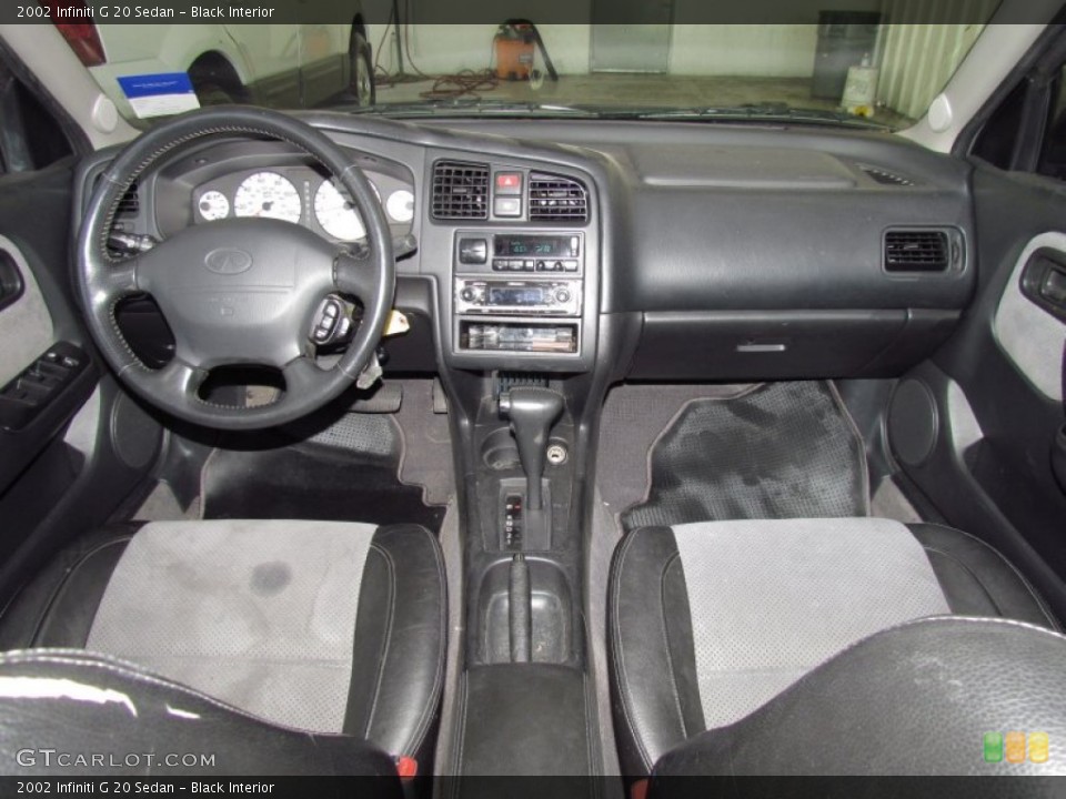 Black Interior Dashboard for the 2002 Infiniti G 20 Sedan #51412525