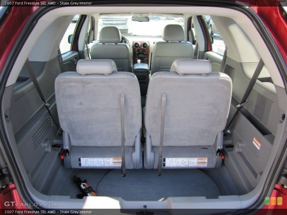 Shale Grey Interior Trunk for the 2007 Ford Freestyle SEL AWD #51415601