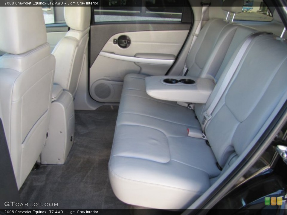 Light Gray Interior Photo for the 2008 Chevrolet Equinox LTZ AWD #51419018