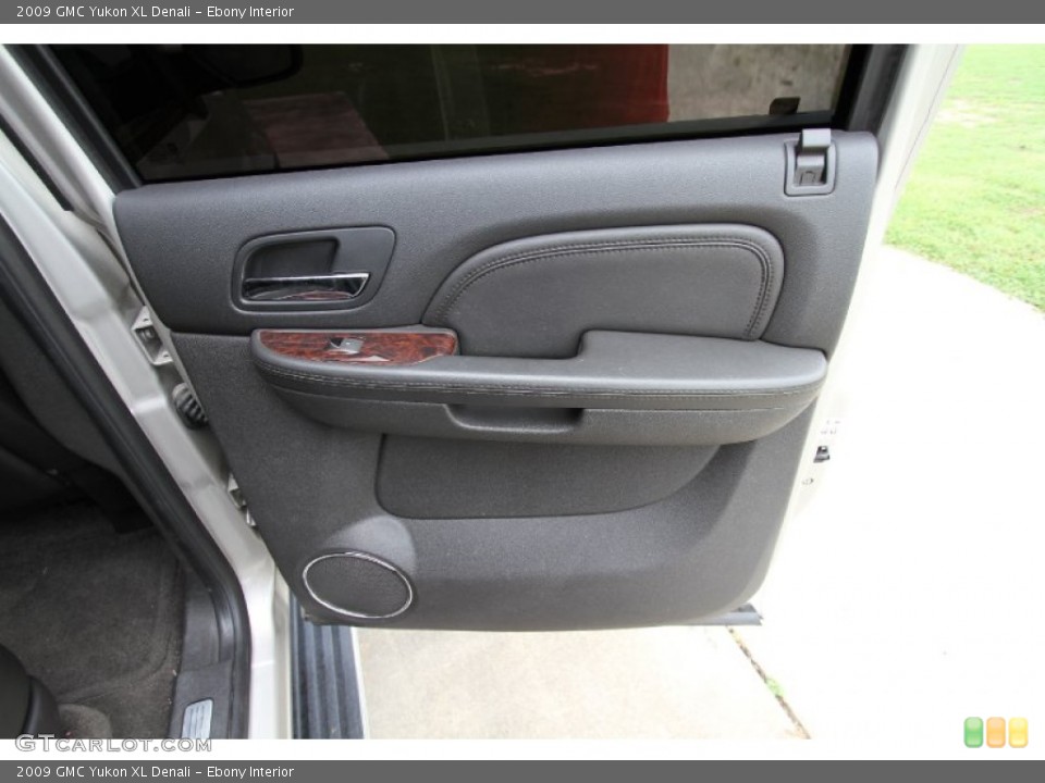 Ebony Interior Door Panel for the 2009 GMC Yukon XL Denali #51419517