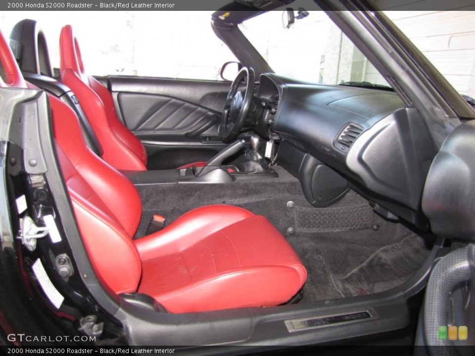 Black/Red Leather Interior Photo for the 2000 Honda S2000 Roadster #51422614