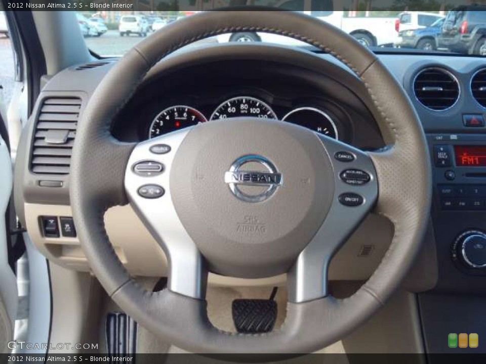 Blonde Interior Steering Wheel for the 2012 Nissan Altima 2.5 S #51426471