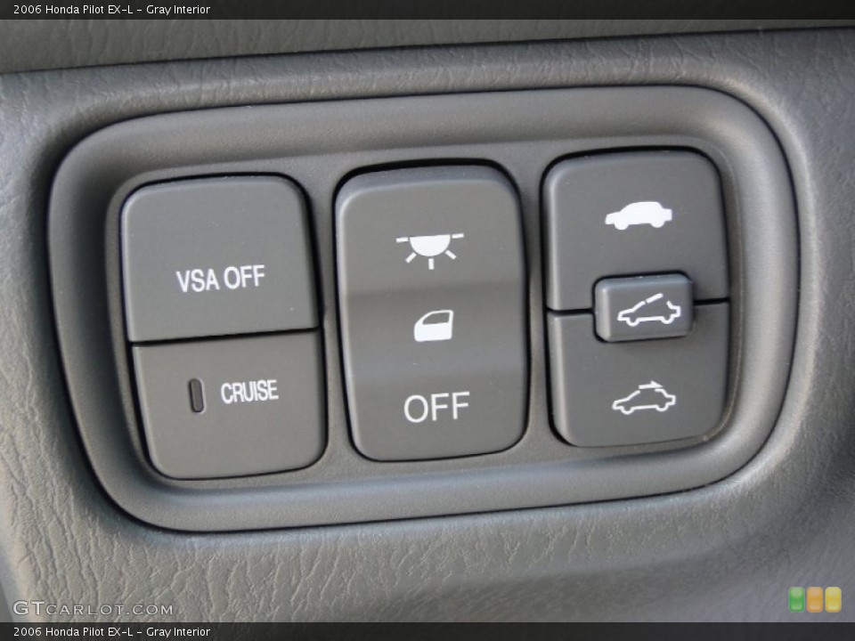 Gray Interior Controls for the 2006 Honda Pilot EX-L #51427611