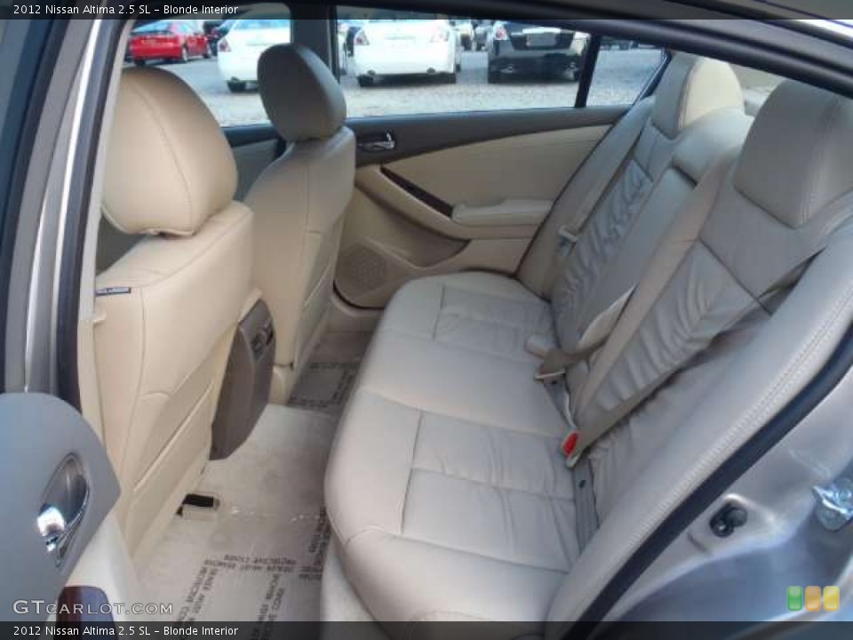 Blonde Interior Photo for the 2012 Nissan Altima 2.5 SL #51428475