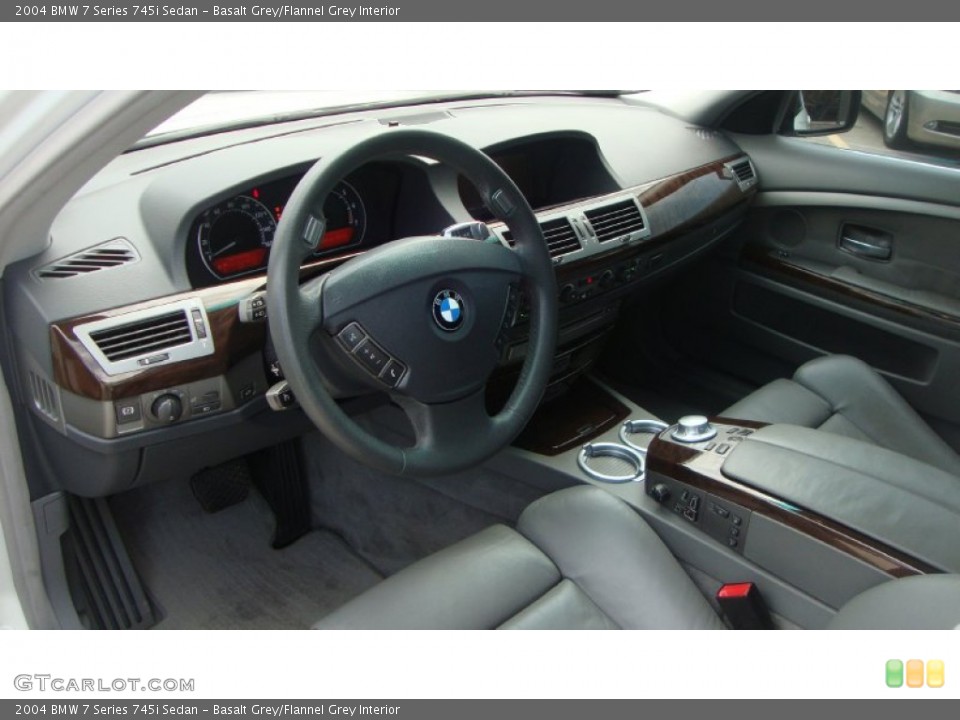 Basalt Grey/Flannel Grey Interior Photo for the 2004 BMW 7 Series 745i Sedan #51429237