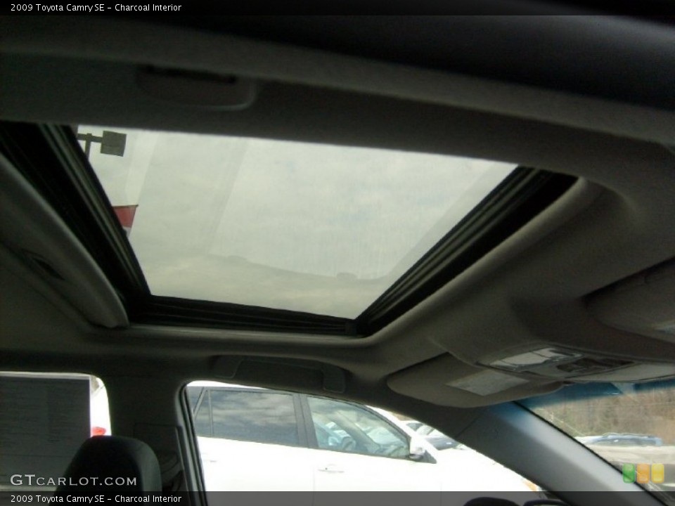 Charcoal Interior Sunroof for the 2009 Toyota Camry SE #51432450