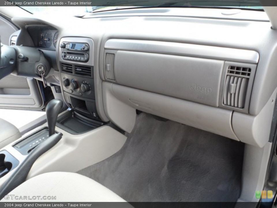 Taupe Interior Dashboard for the 2004 Jeep Grand Cherokee Laredo #51432972