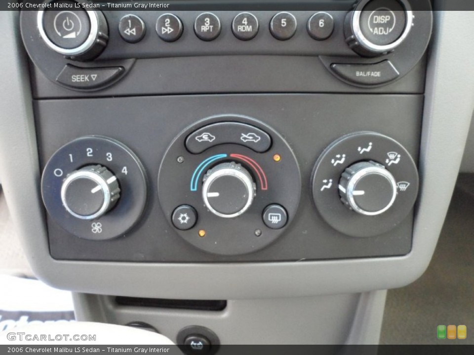 Titanium Gray Interior Controls for the 2006 Chevrolet Malibu LS Sedan #51436698