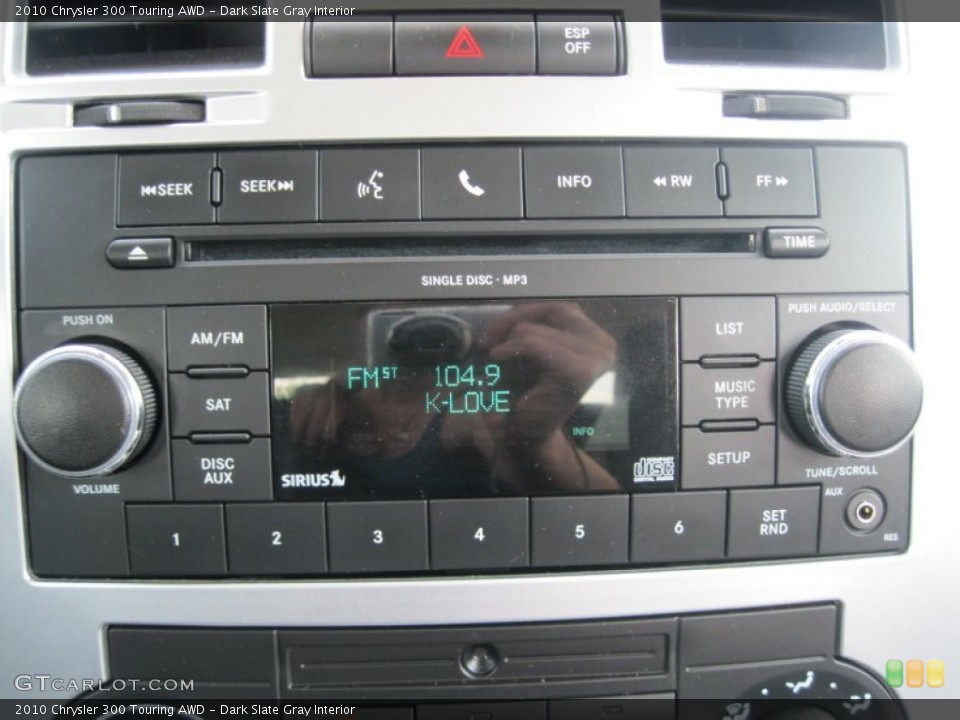 Dark Slate Gray Interior Controls for the 2010 Chrysler 300 Touring AWD #51450036