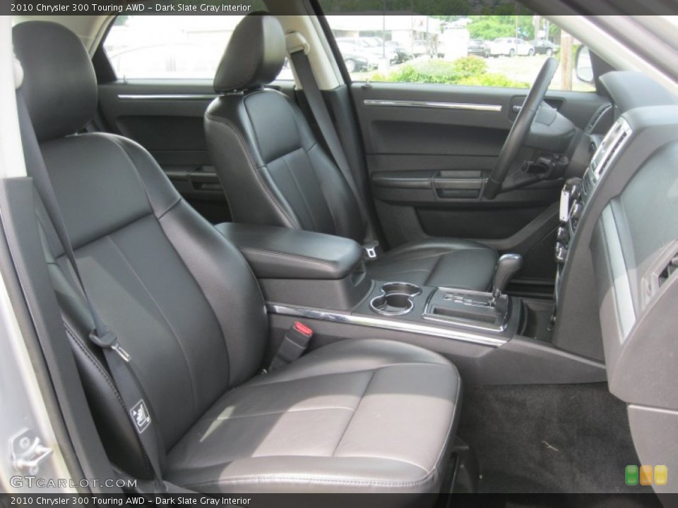 Dark Slate Gray Interior Photo for the 2010 Chrysler 300 Touring AWD #51450216