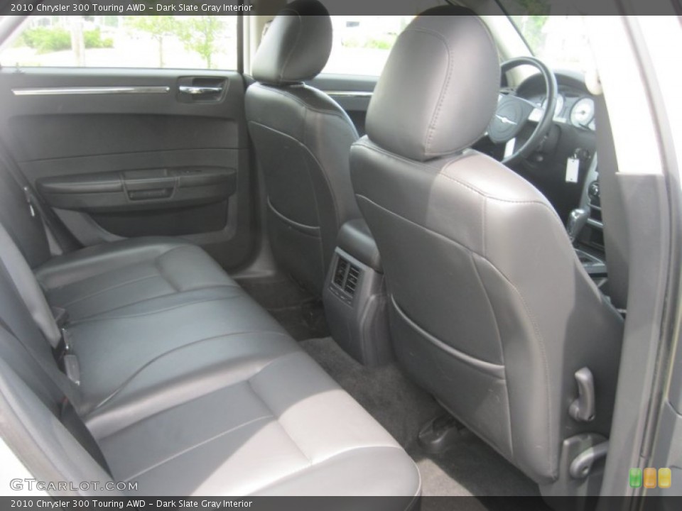 Dark Slate Gray Interior Photo for the 2010 Chrysler 300 Touring AWD #51450231