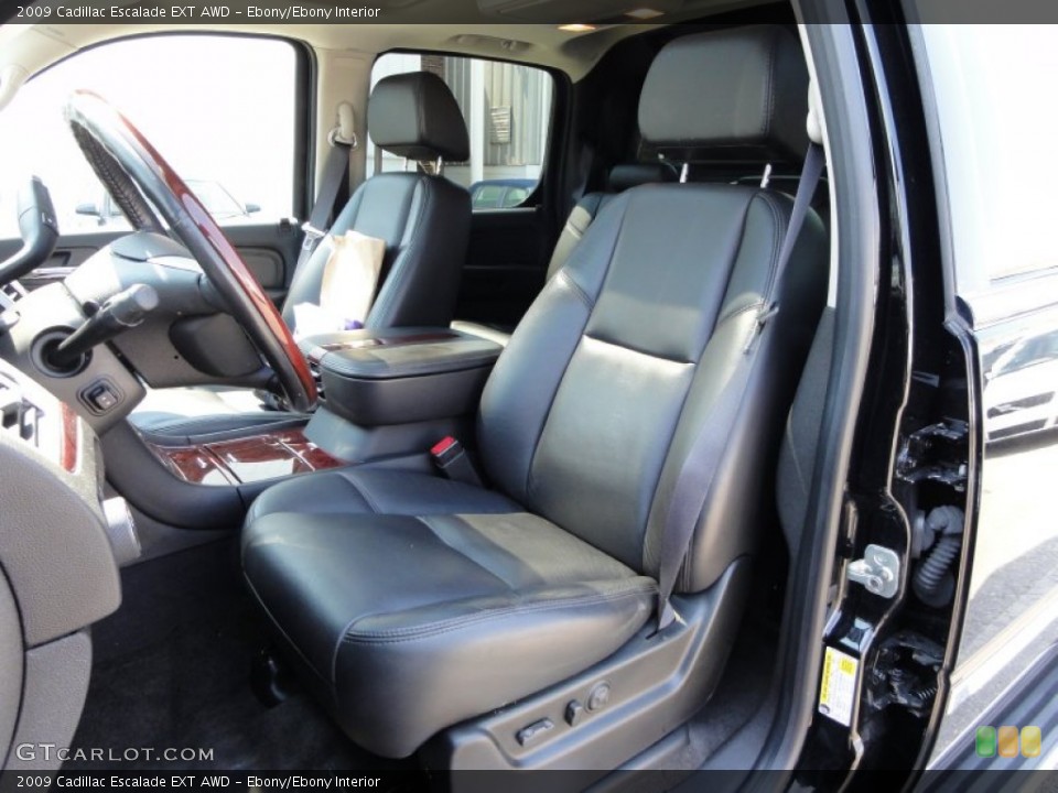 Ebony/Ebony Interior Photo for the 2009 Cadillac Escalade EXT AWD #51451053