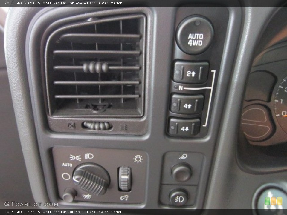 Dark Pewter Interior Controls for the 2005 GMC Sierra 1500 SLE Regular Cab 4x4 #51459615