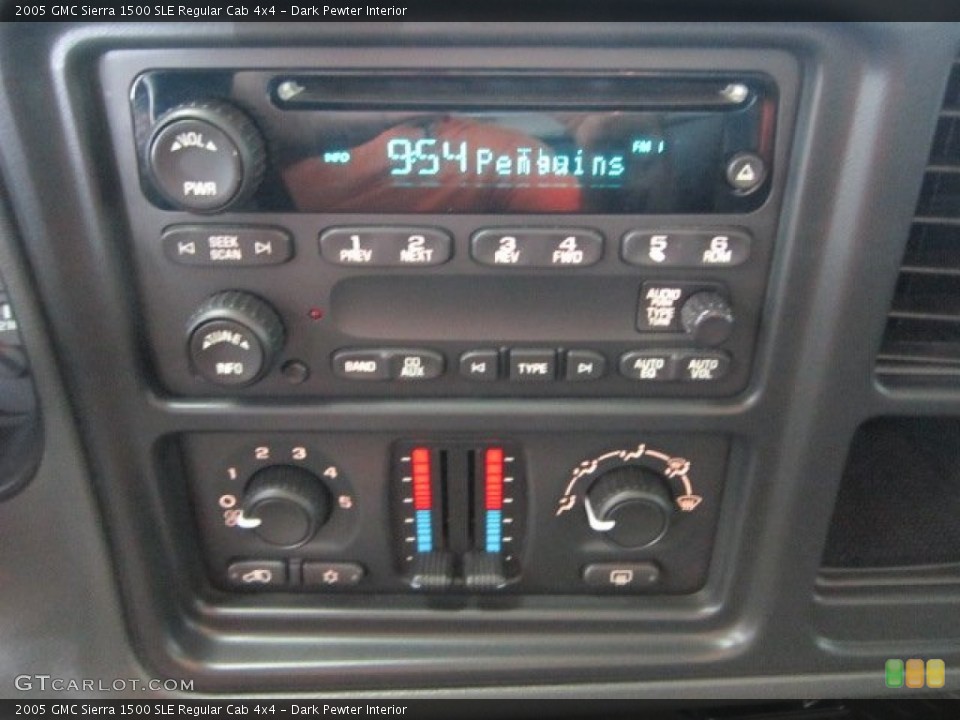 Dark Pewter Interior Controls for the 2005 GMC Sierra 1500 SLE Regular Cab 4x4 #51459711