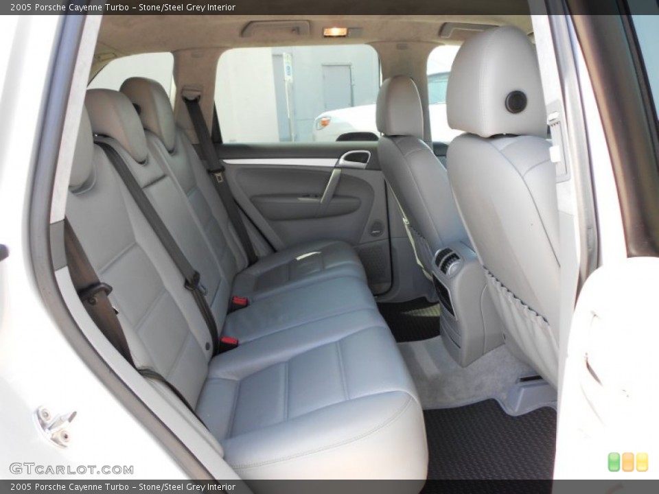 Stone/Steel Grey Interior Photo for the 2005 Porsche Cayenne Turbo #51463212