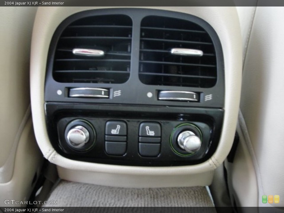 Sand Interior Controls for the 2004 Jaguar XJ XJR #51464802
