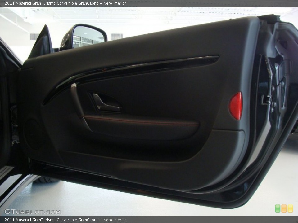 Nero Interior Door Panel for the 2011 Maserati GranTurismo Convertible GranCabrio #51465207