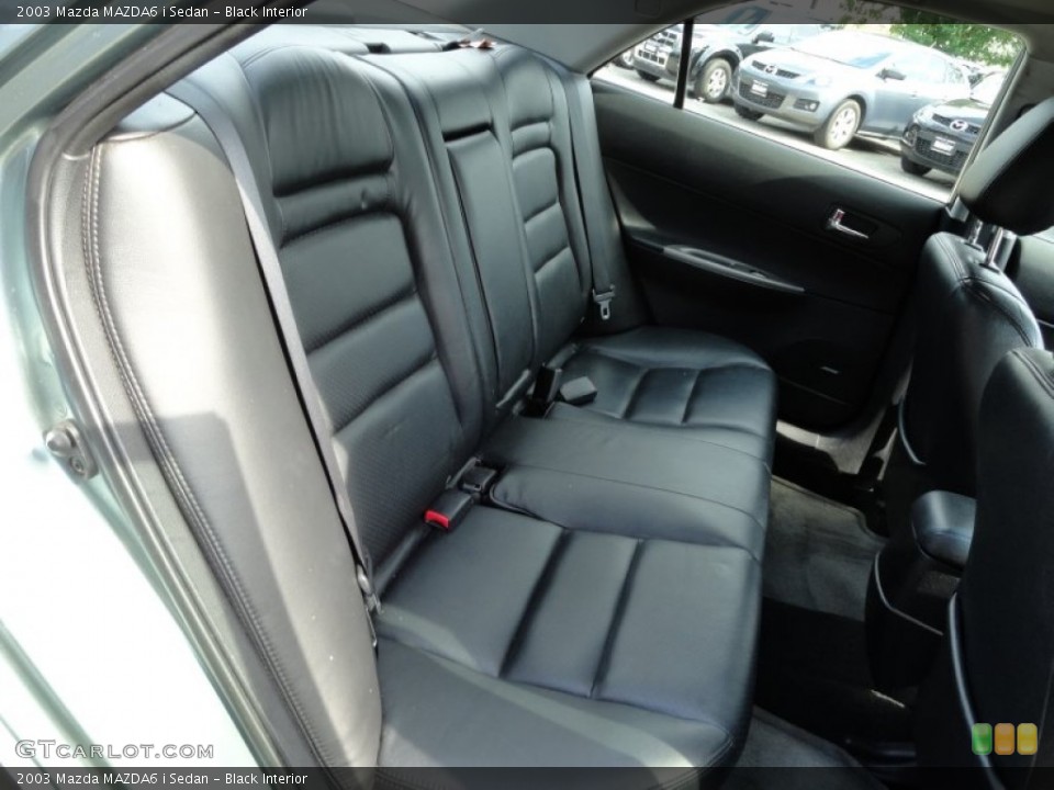 Black Interior Photo for the 2003 Mazda MAZDA6 i Sedan #51471252