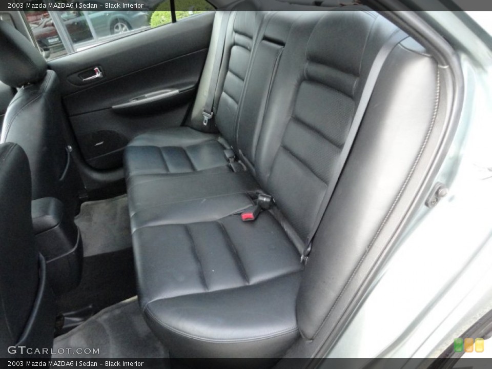 Black Interior Photo for the 2003 Mazda MAZDA6 i Sedan #51471297