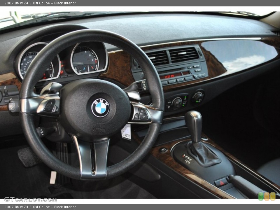 Black Interior Dashboard for the 2007 BMW Z4 3.0si Coupe #51474927