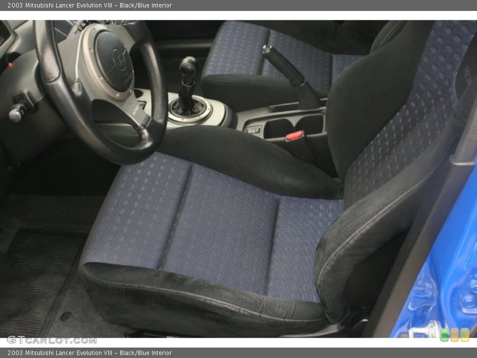 Black/Blue Interior Photo for the 2003 Mitsubishi Lancer Evolution VIII #51476721