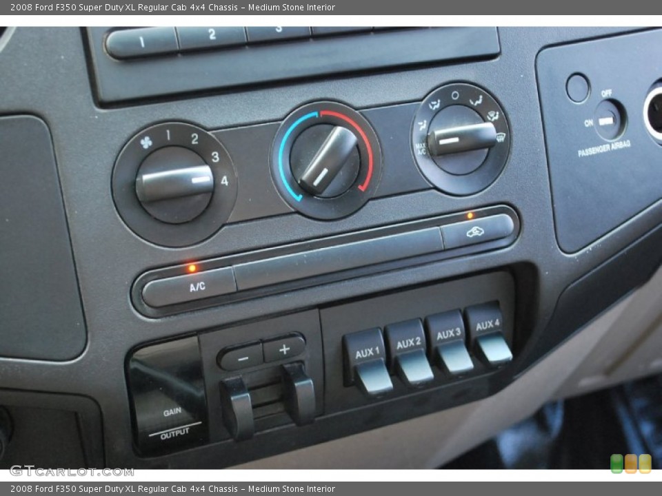Medium Stone Interior Controls for the 2008 Ford F350 Super Duty XL Regular Cab 4x4 Chassis #51480493