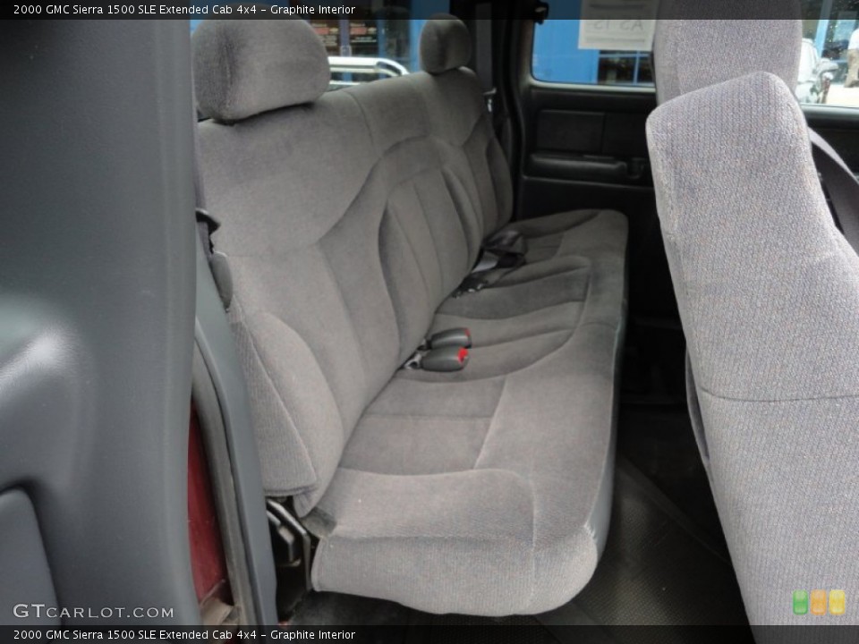 Graphite Interior Photo for the 2000 GMC Sierra 1500 SLE Extended Cab 4x4 #51487057