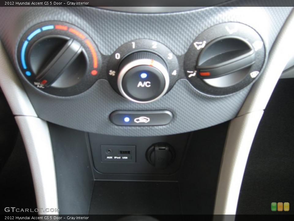 Gray Interior Controls for the 2012 Hyundai Accent GS 5 Door #51495652