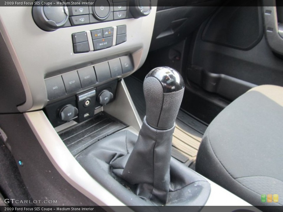 Medium Stone Interior Transmission for the 2009 Ford Focus SES Coupe #51505075