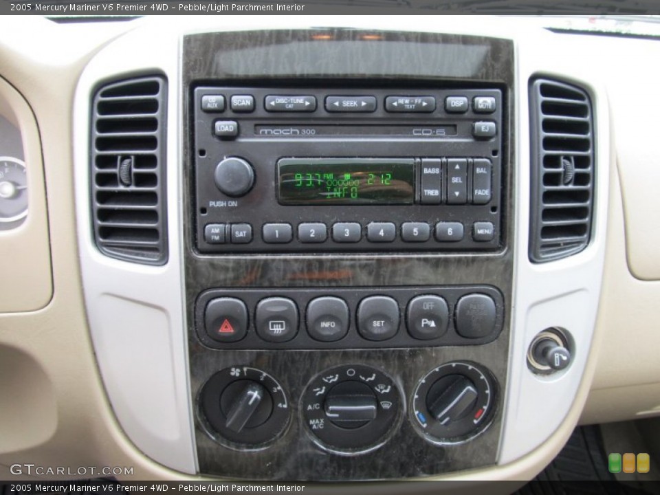 Pebble/Light Parchment Interior Controls for the 2005 Mercury Mariner V6 Premier 4WD #51507874