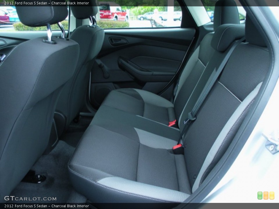 Charcoal Black Interior Photo for the 2012 Ford Focus S Sedan #51509866