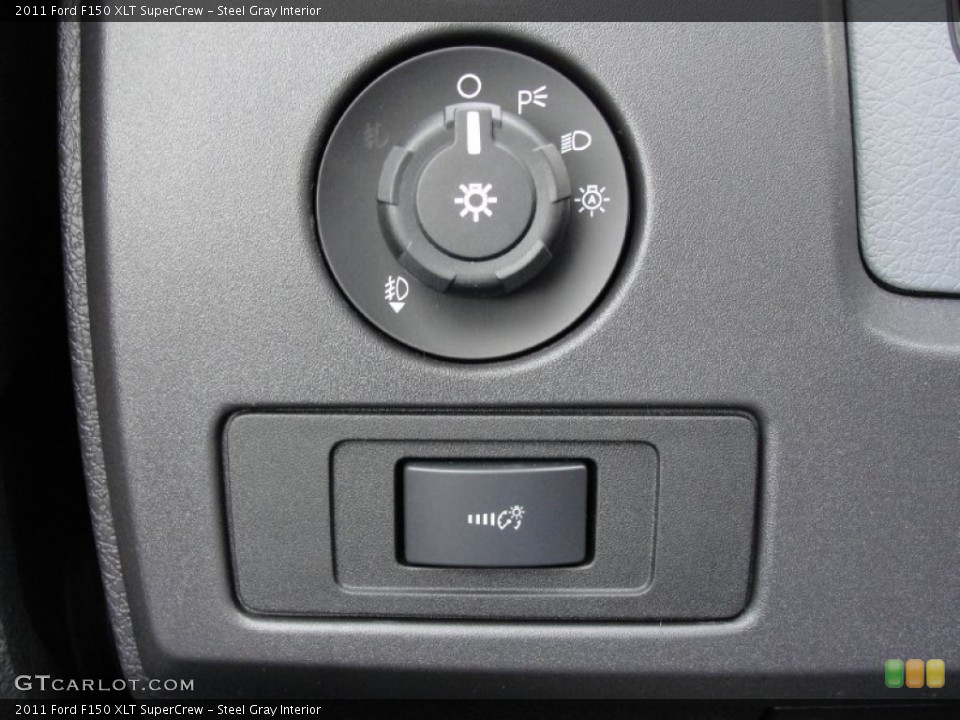 Steel Gray Interior Controls for the 2011 Ford F150 XLT SuperCrew #51510055