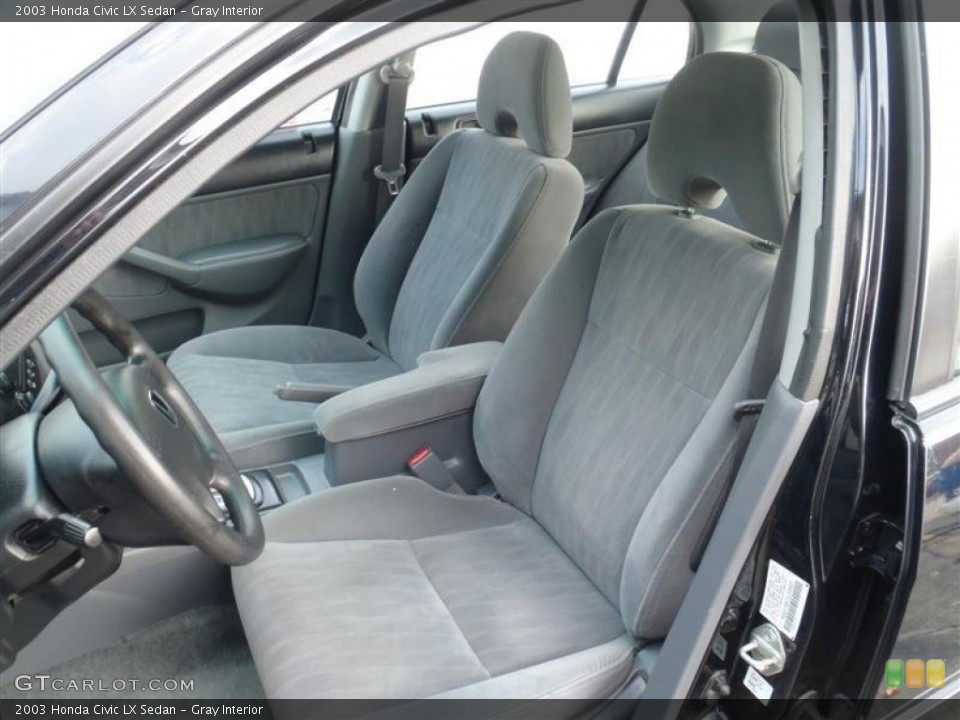 Gray Interior Photo for the 2003 Honda Civic LX Sedan #51513061