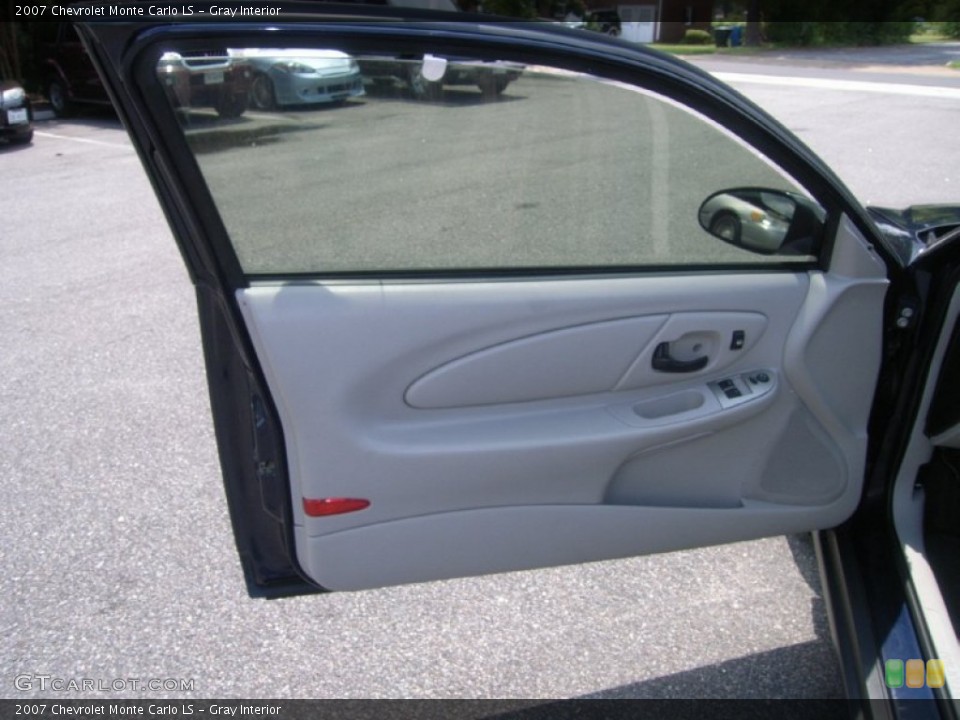 Gray Interior Door Panel for the 2007 Chevrolet Monte Carlo LS #51514744