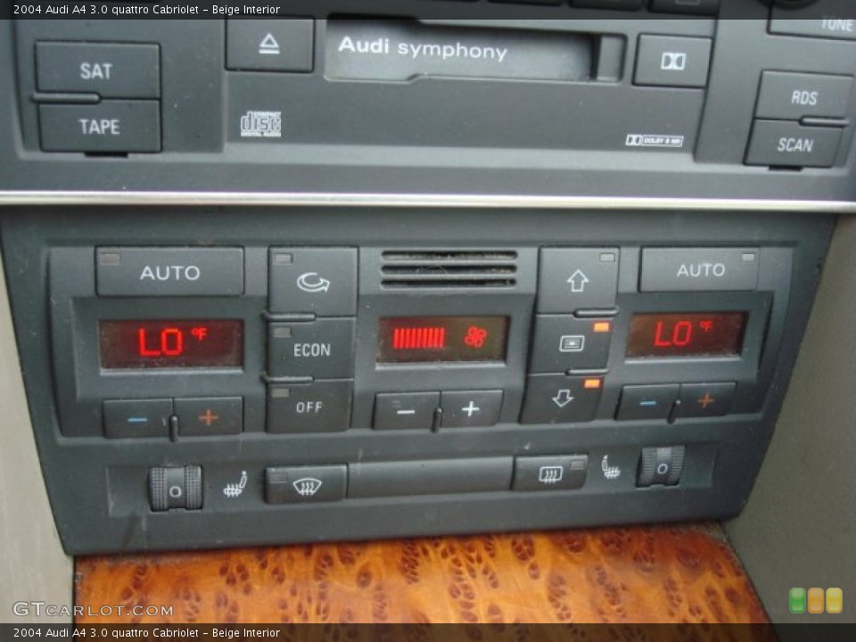 Beige Interior Controls for the 2004 Audi A4 3.0 quattro Cabriolet #51521398