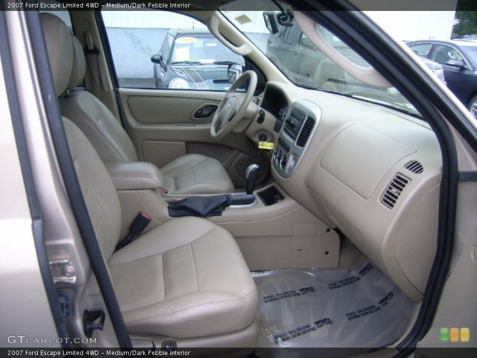 Medium/Dark Pebble Interior Photo for the 2007 Ford Escape Limited 4WD #51537508