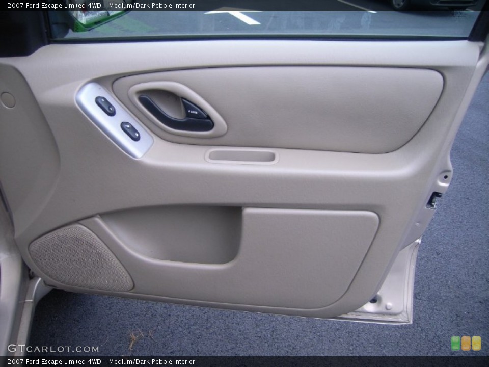 Medium/Dark Pebble Interior Door Panel for the 2007 Ford Escape Limited 4WD #51537526