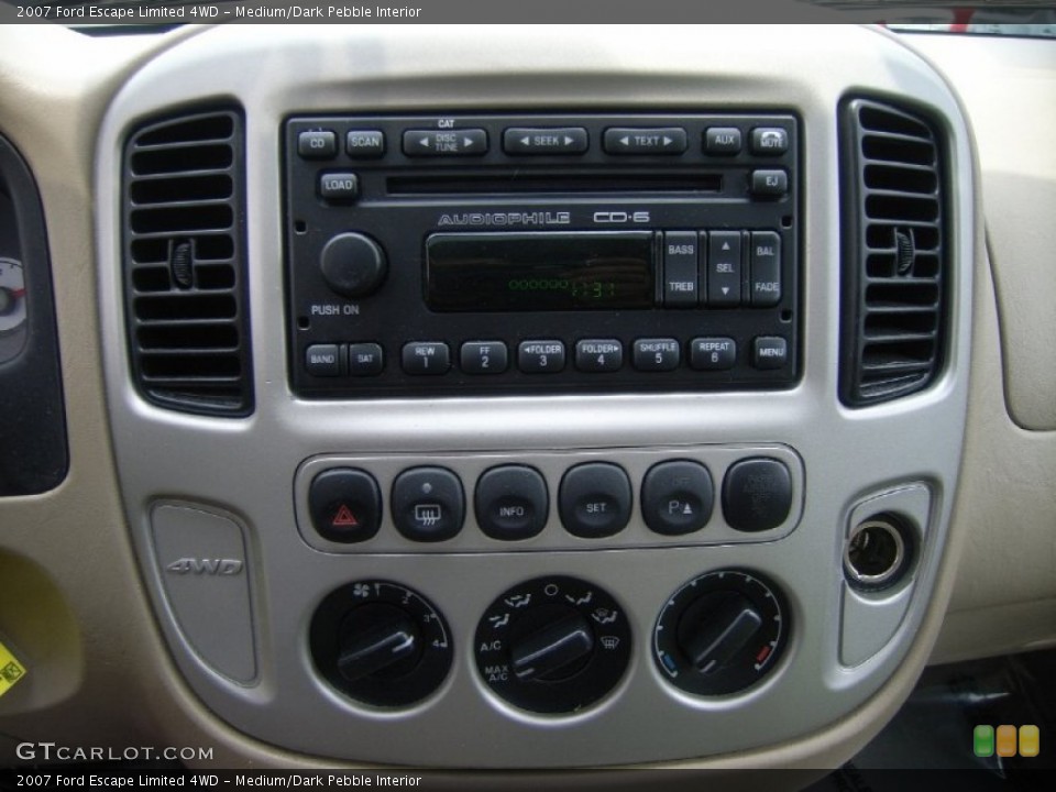 Medium/Dark Pebble Interior Controls for the 2007 Ford Escape Limited 4WD #51537571