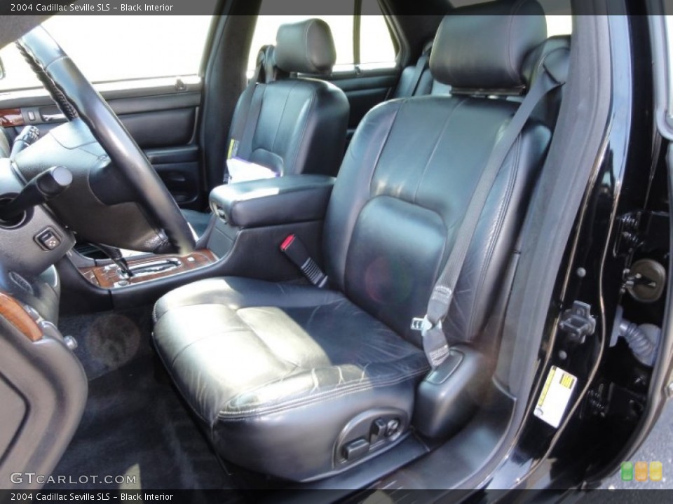 Black Interior Photo for the 2004 Cadillac Seville SLS #51546444