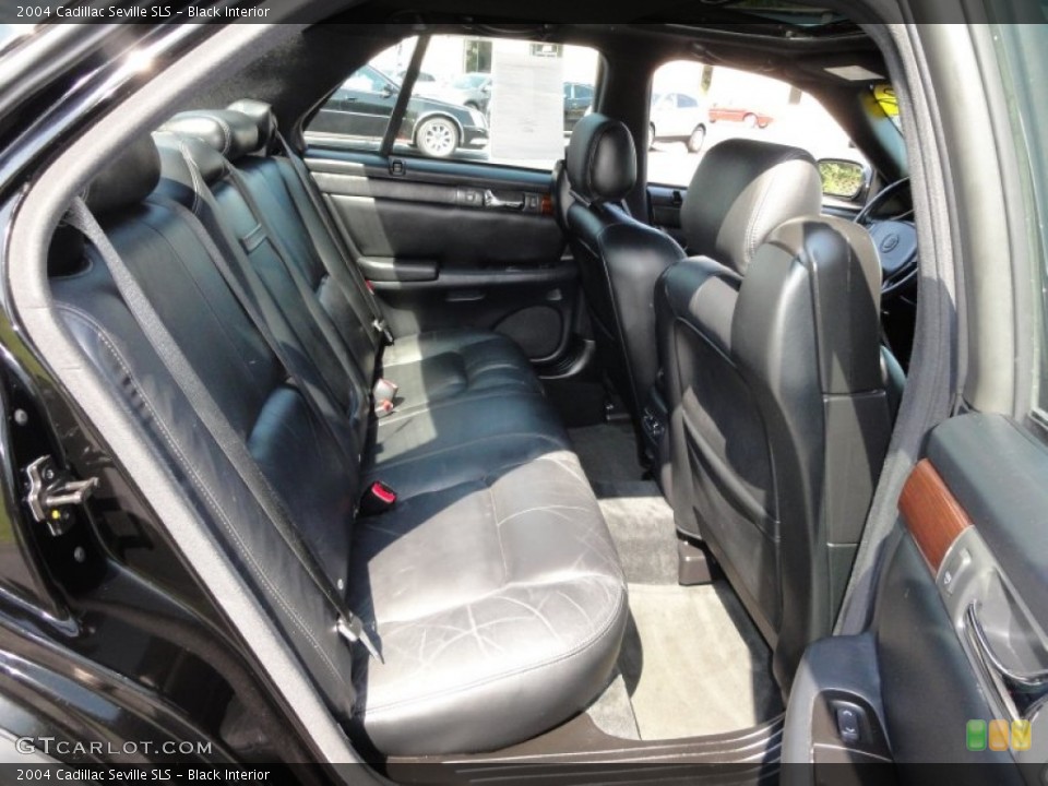 Black Interior Photo for the 2004 Cadillac Seville SLS #51546537