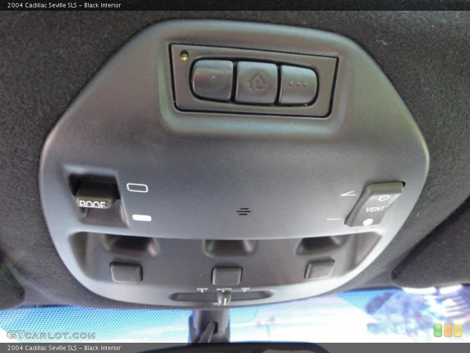 Black Interior Controls for the 2004 Cadillac Seville SLS #51546726
