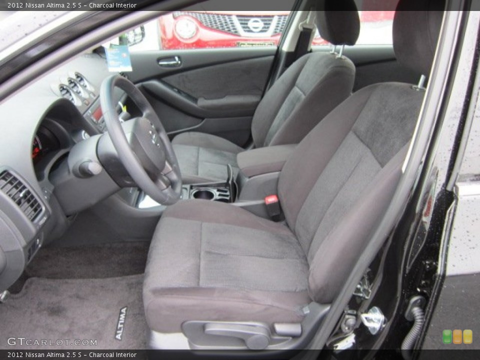 Charcoal Interior Photo for the 2012 Nissan Altima 2.5 S #51553101