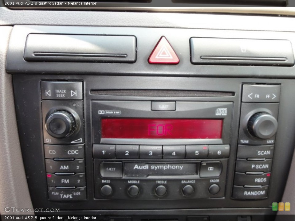 Melange Interior Controls for the 2001 Audi A6 2.8 quattro Sedan #51555747