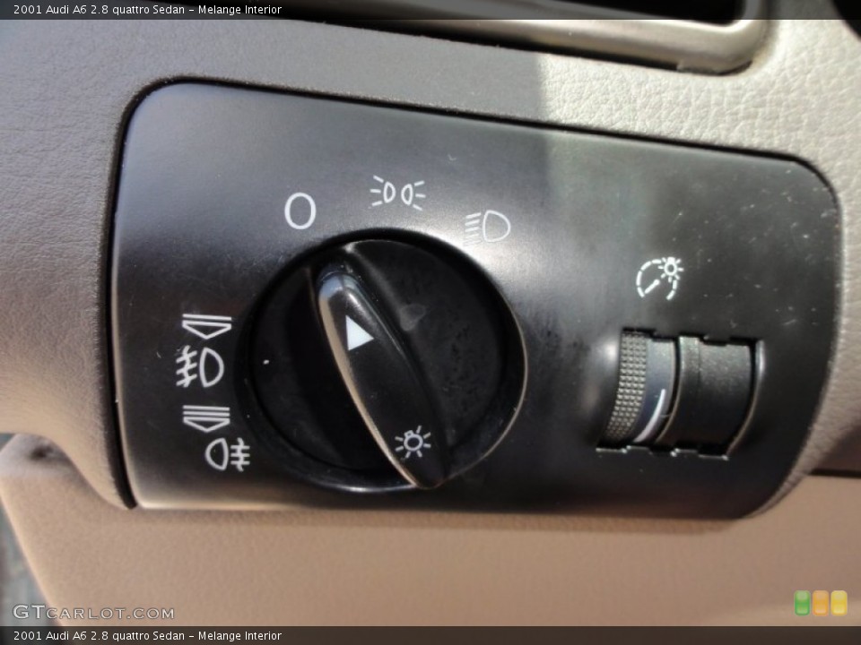 Melange Interior Controls for the 2001 Audi A6 2.8 quattro Sedan #51555864