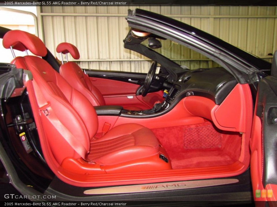 Berry Red/Charcoal Interior Photo for the 2005 Mercedes-Benz SL 55 AMG Roadster #51561045