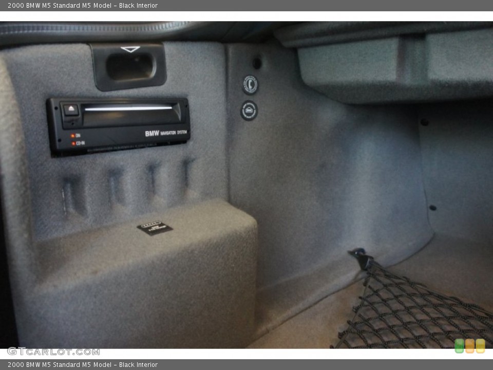 Black Interior Trunk for the 2000 BMW M5  #51568512