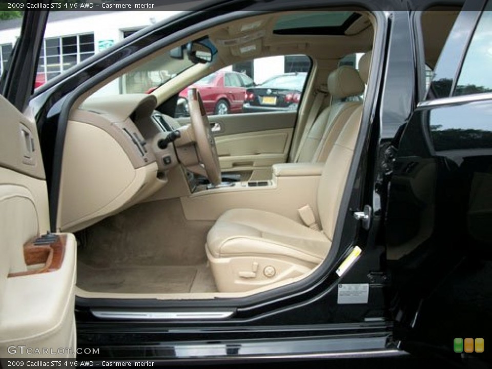 Cashmere Interior Photo for the 2009 Cadillac STS 4 V6 AWD #51570055