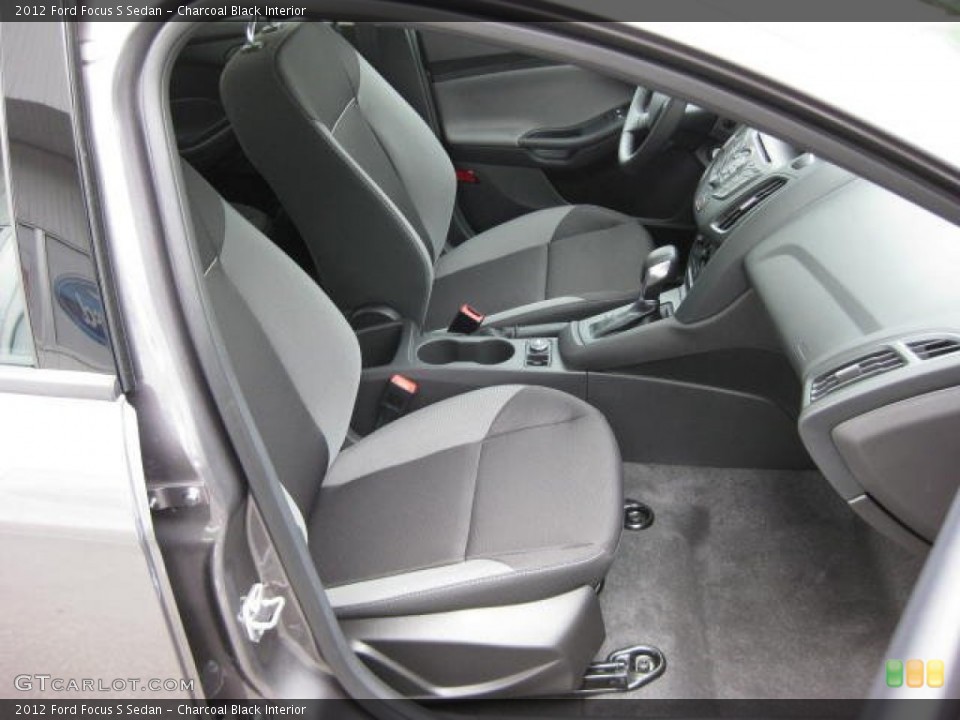 Charcoal Black Interior Photo for the 2012 Ford Focus S Sedan #51572809