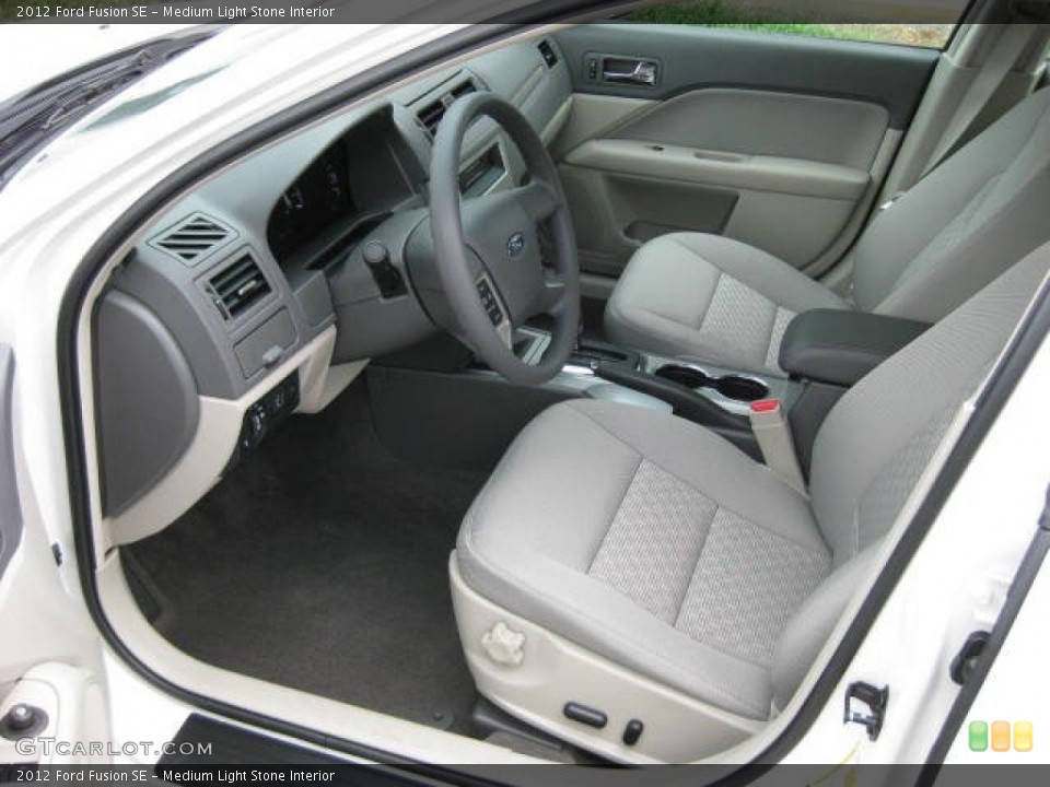 Medium Light Stone Interior Photo for the 2012 Ford Fusion SE #51573109